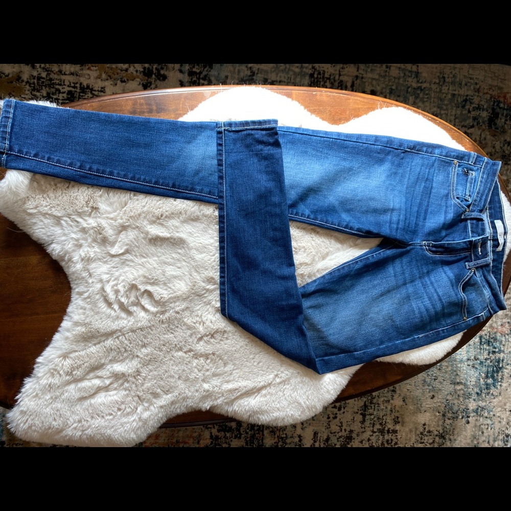 KanCan Size 25 skinny